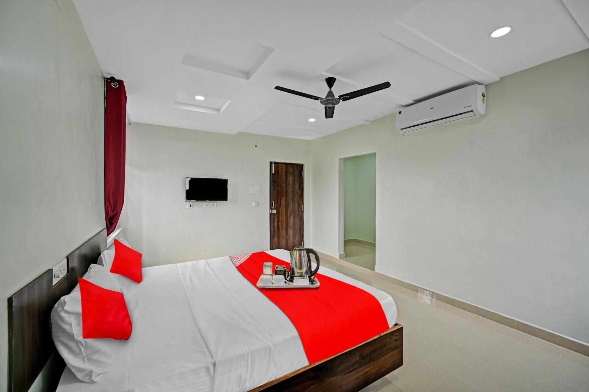 Hotel O Vrk Residency Kurmannapalem 外观 照片